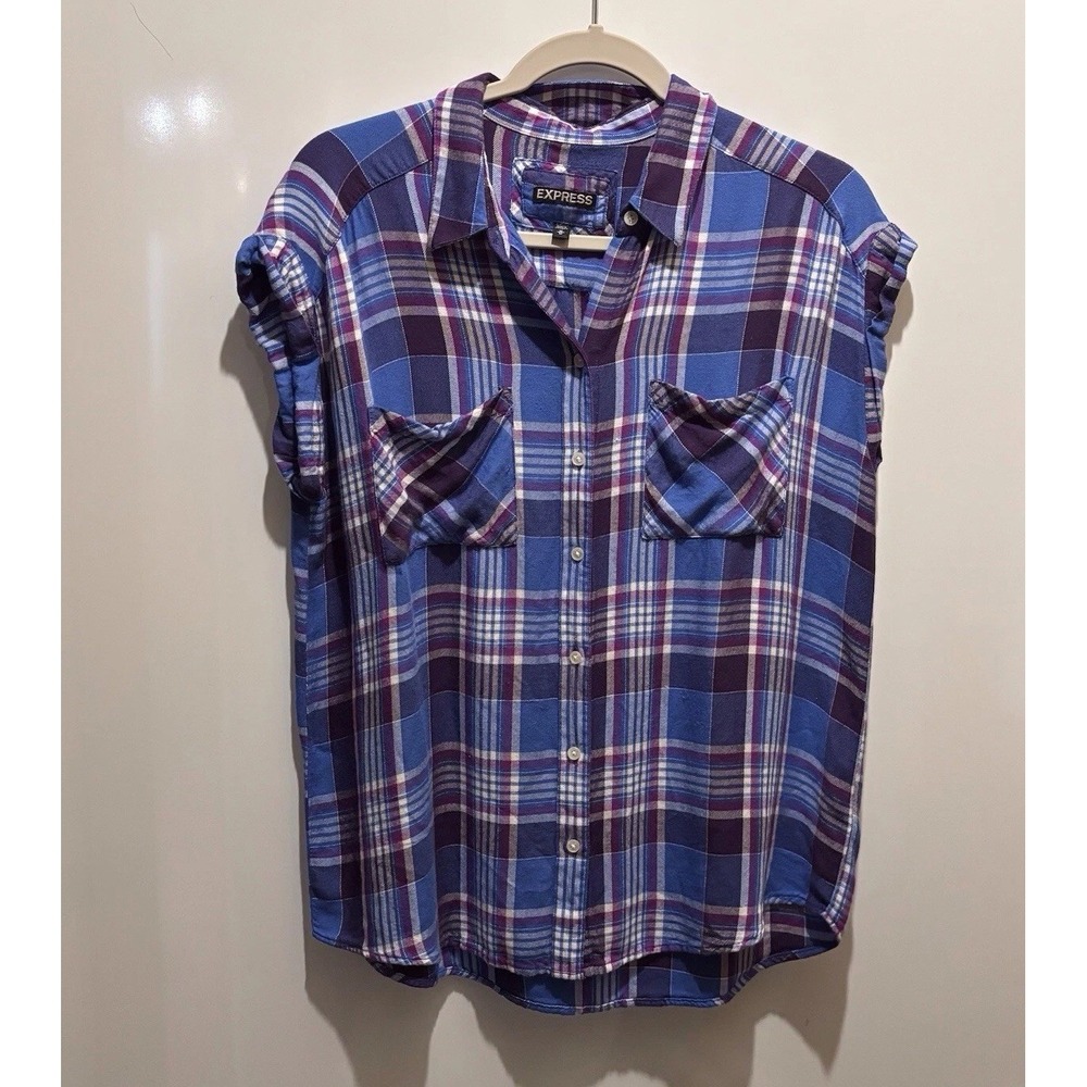 Express Plaid Short Sleeve Shirt Women's Size Medium Chest40" Front 23" Back 27"
